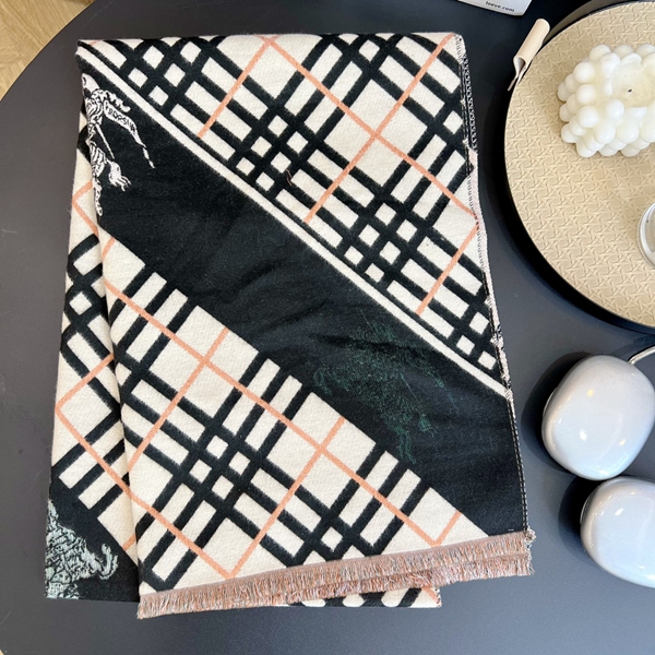 ブランドマフラー角部分ディテール